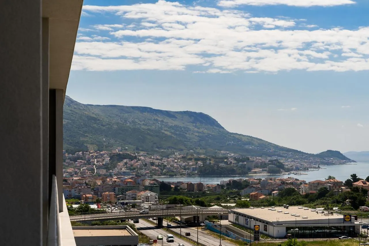 A2 - Modern Apt With The Terrace & Sea View Apartamento Split
